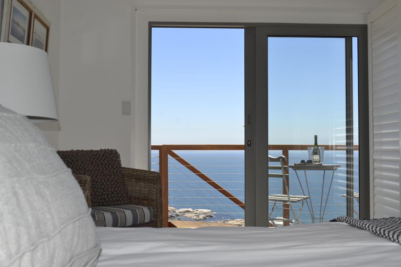 Oceans Drift (Adults Only) Hotel Кейптаун Екстериор снимка